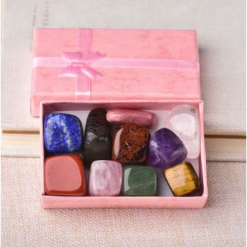 Æske med firkantede Chakra sten - Chakra diverse - GodKarmaShop