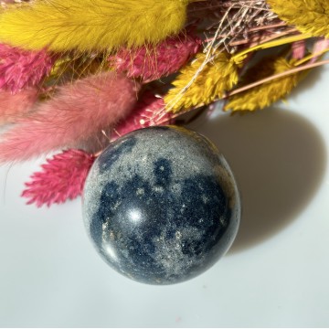 Blå kvarts kugle 4 - 5 cm - Blå Kvarts - GodKarmaShop